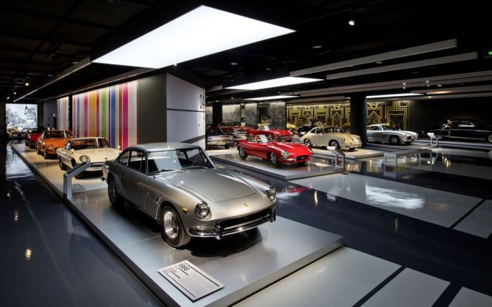高端汽車展廳設(shè)計(jì)