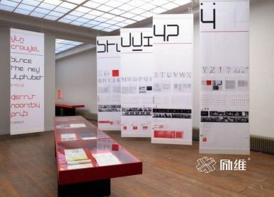 展廳設(shè)計(jì)中，展廳燈箱的使用3個(gè)技巧！